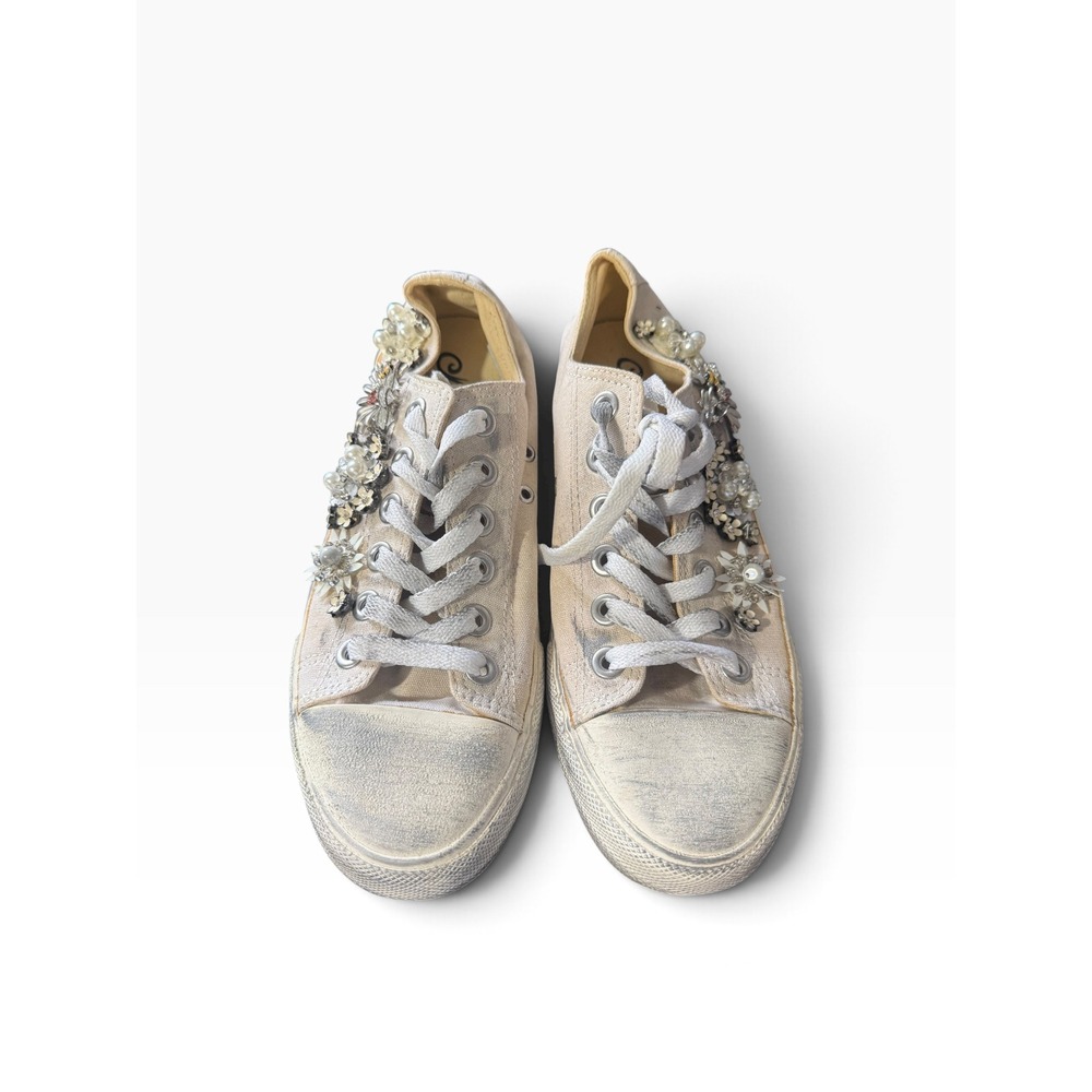 Naughty Monkey Floral Pearl Distressed Sneakers Cream NMSP0044-100 7.5